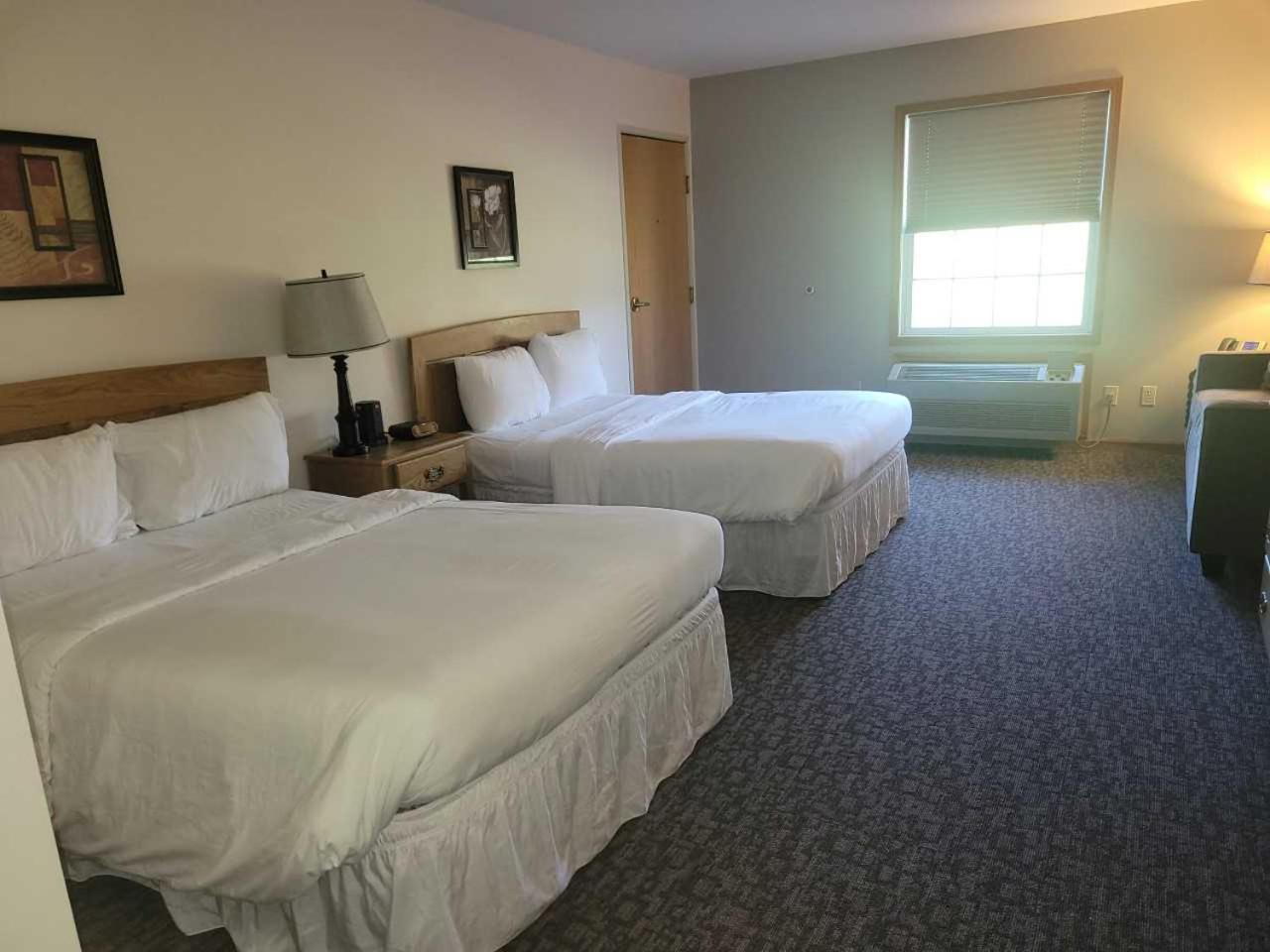 Brook Pointe Inn Syracuse Room photo